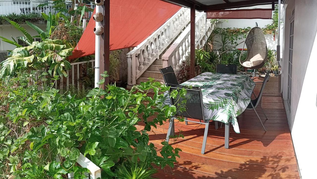 Manava Tahara'A Home Stay Mahina Екстер'єр фото